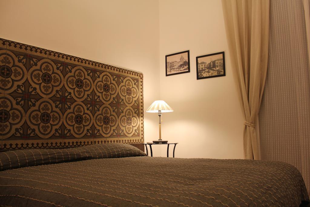 Giro B&B Catania Szoba fotó